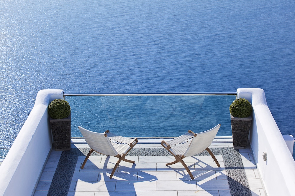 Belvedere Suites 43/50