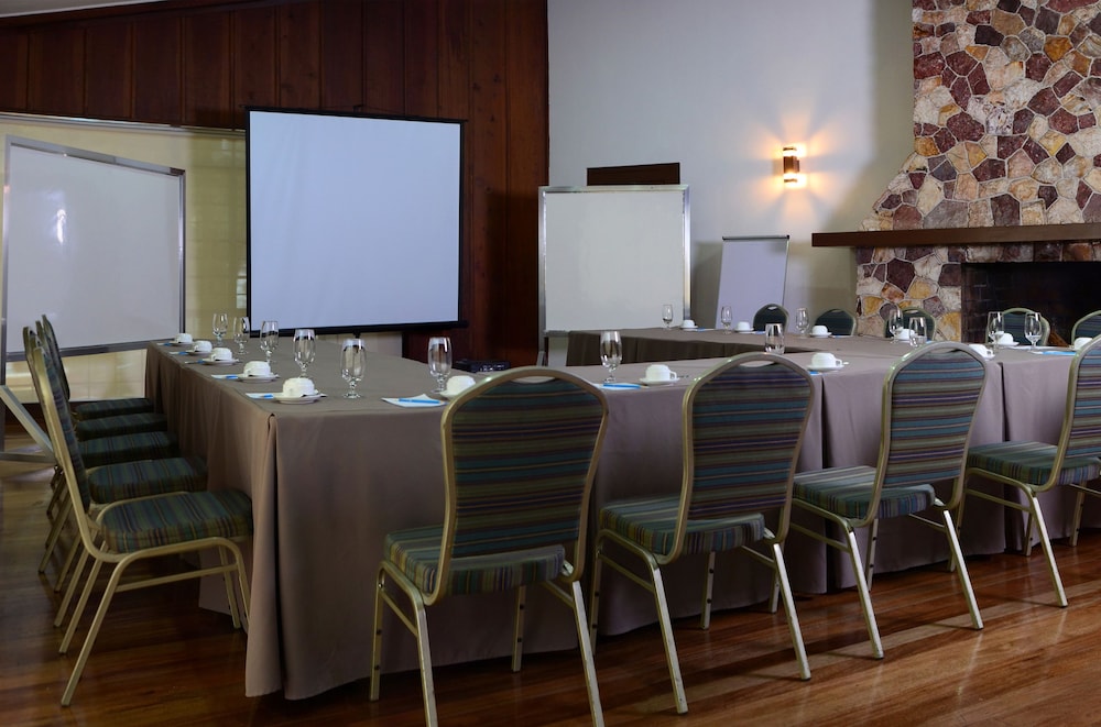 Azalea Hotels & Residences Baguio 34/49