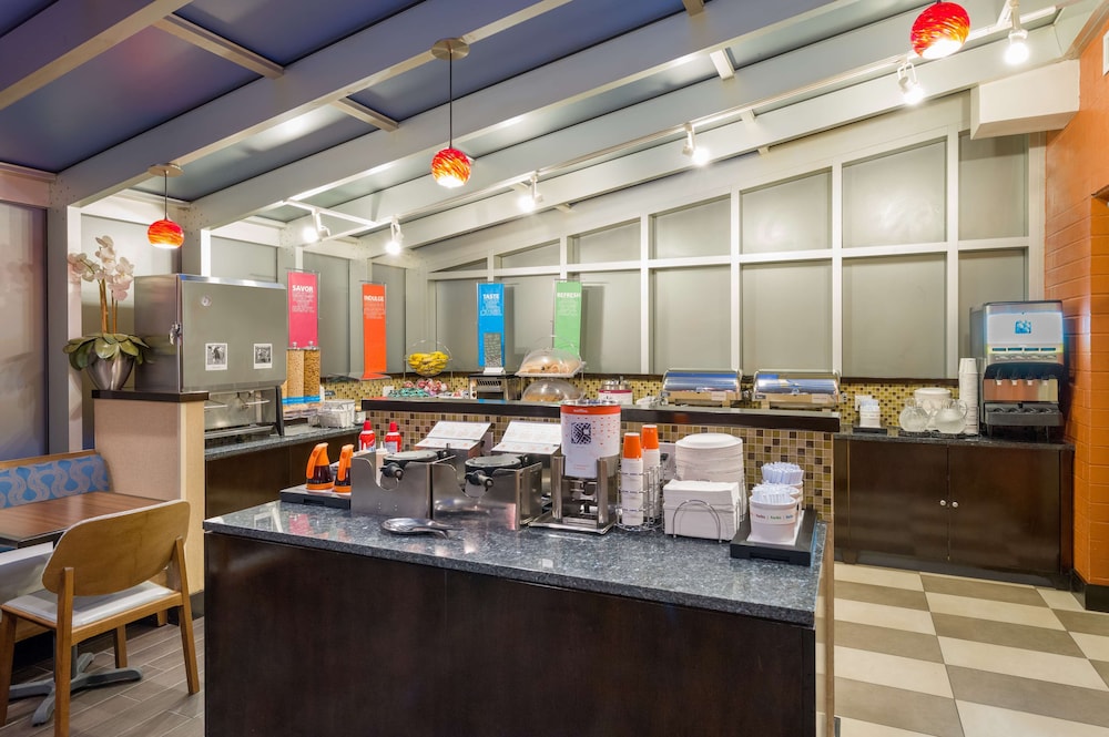 Hampton Inn Manhattan Times Square South 29/37