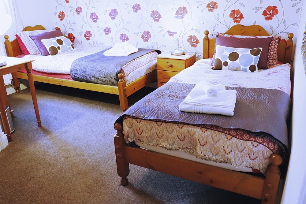 Arkale Lodge 3/47