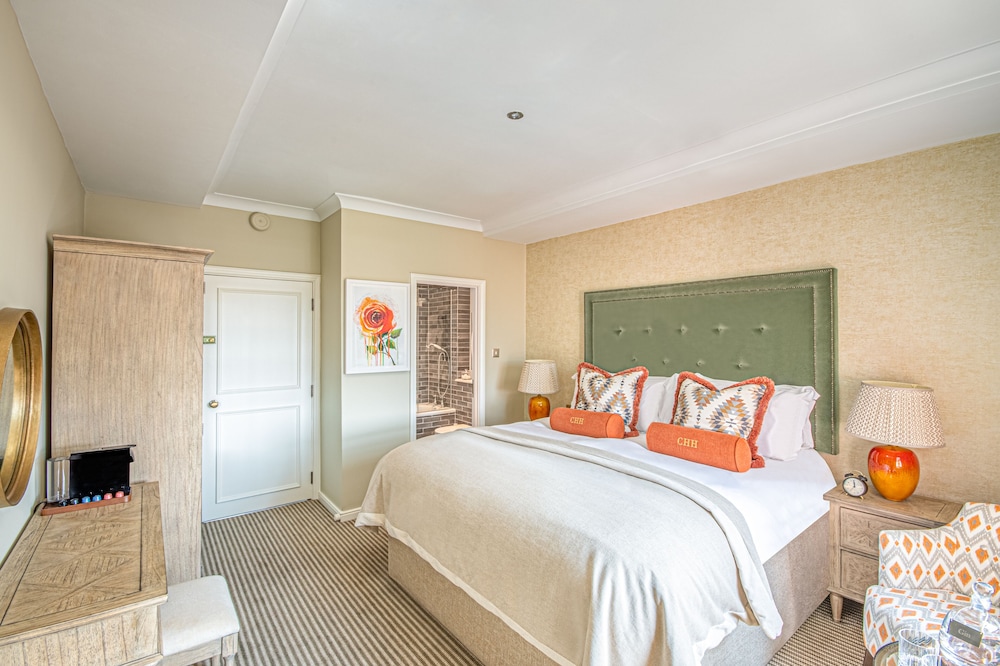 Chichester Harbour Hotel 11/72