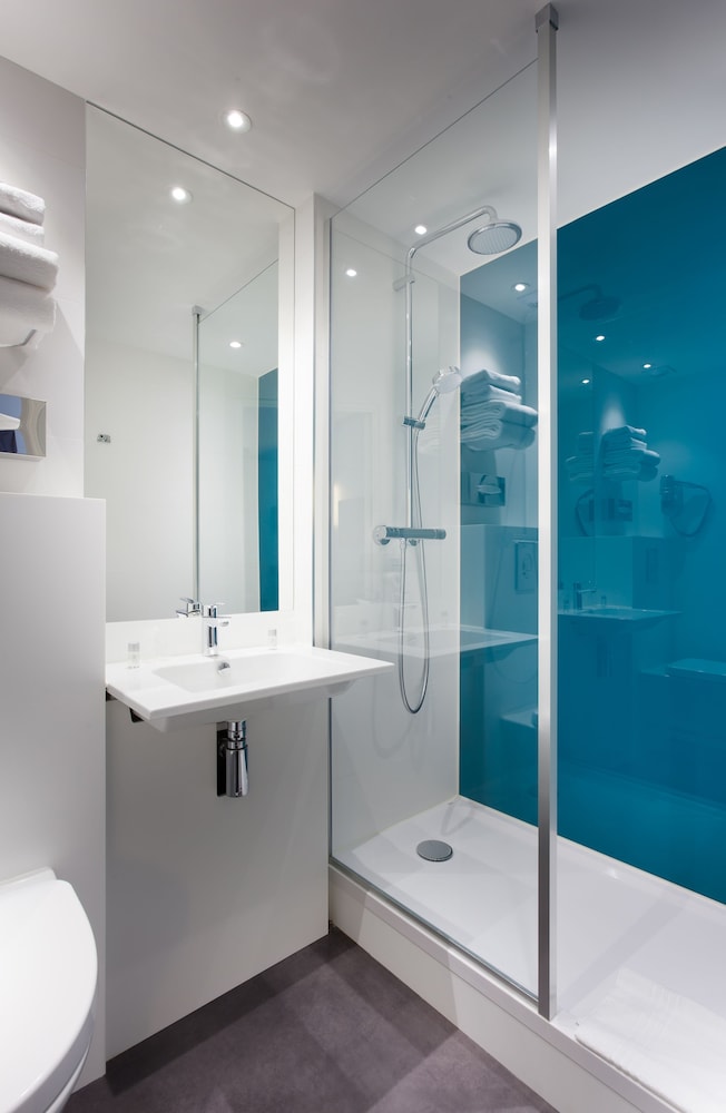 ibis Styles Nantes Centre Gare ex Kyriad 12/66