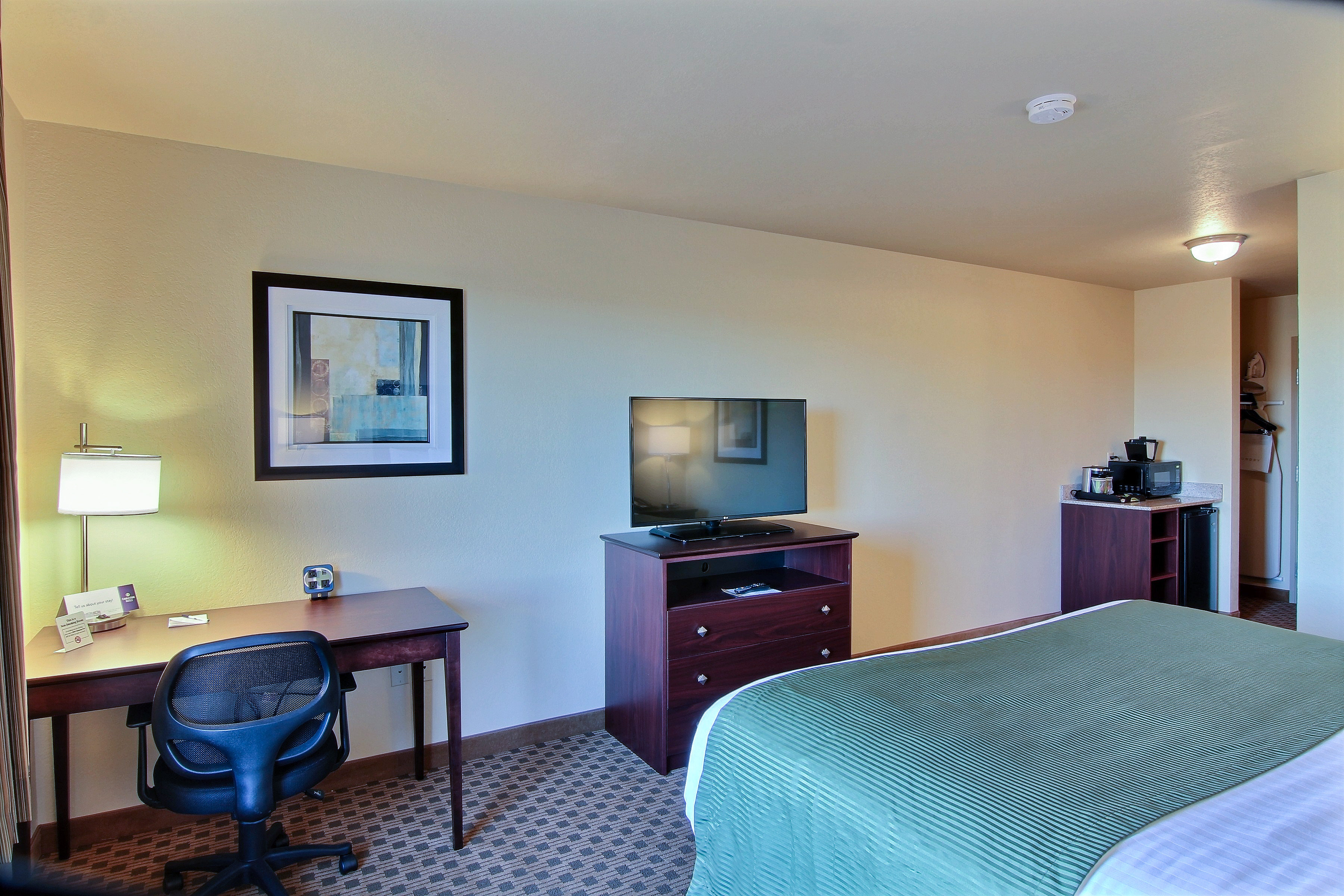 Cobblestone Hotel & Suites - Beulah 23/62