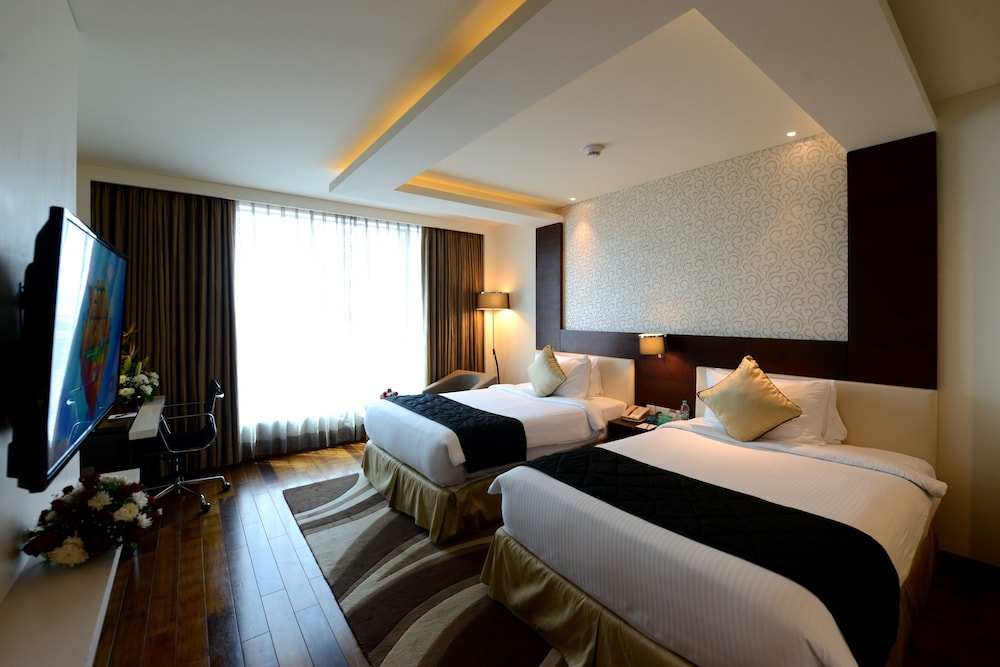 Howard Johnson Bengaluru Hebbal 23/72