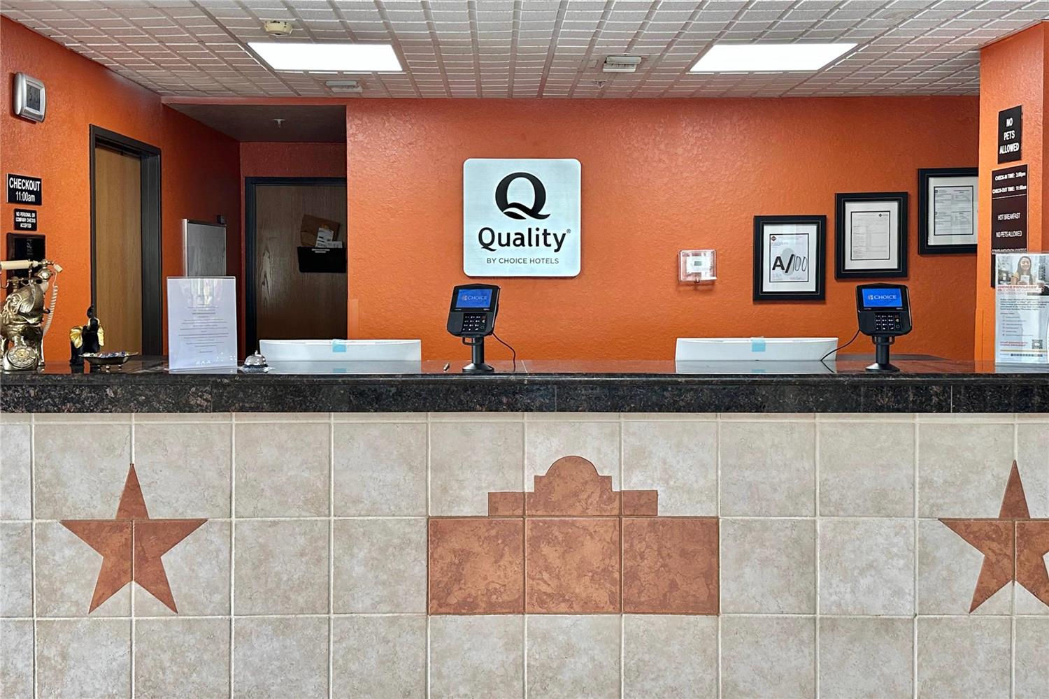 Quality Suites San Antonio 6/34