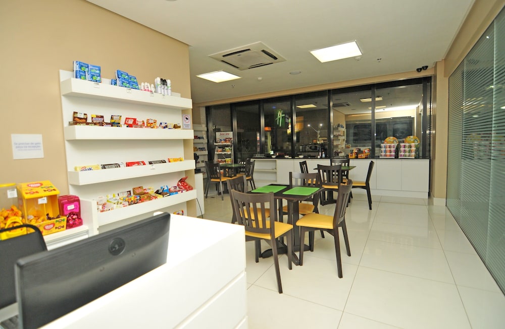 Holiday Inn Express Belem Ananindeua 61/77