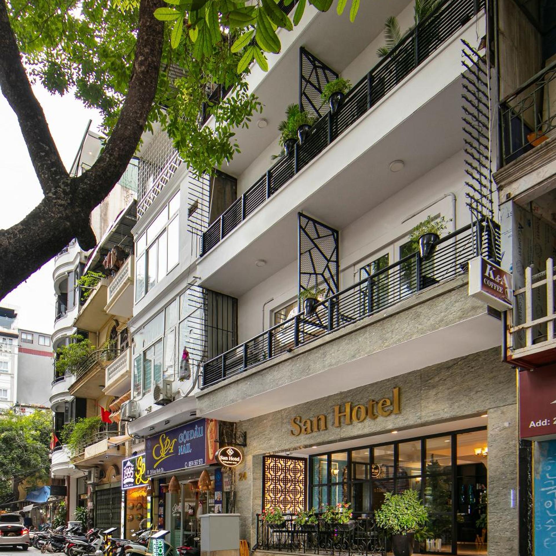 Artisan Boutique Hotel 3/38