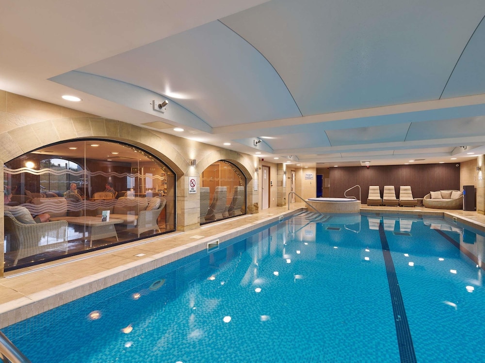 Mercure Barnsley Tankersley Manor Hotel 36/74
