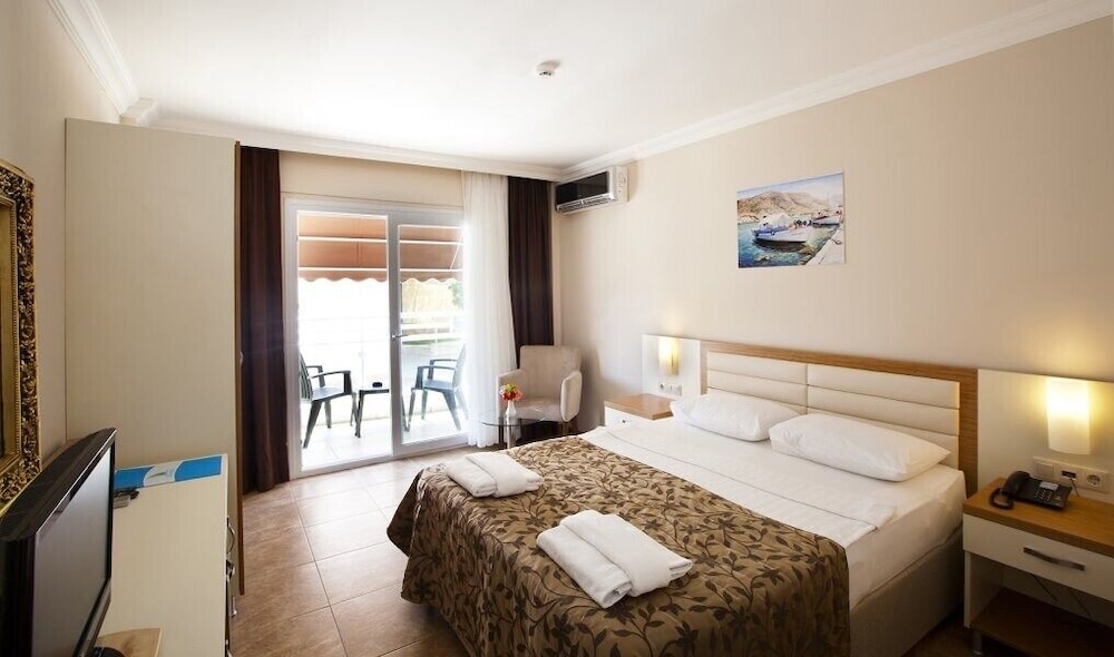 STANDARD, DOUBLE OR TWIN BED