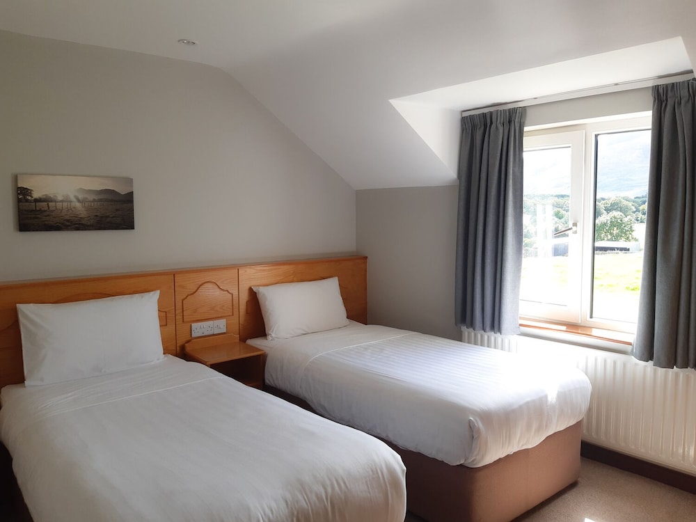 STANDARD, TWIN BEDS