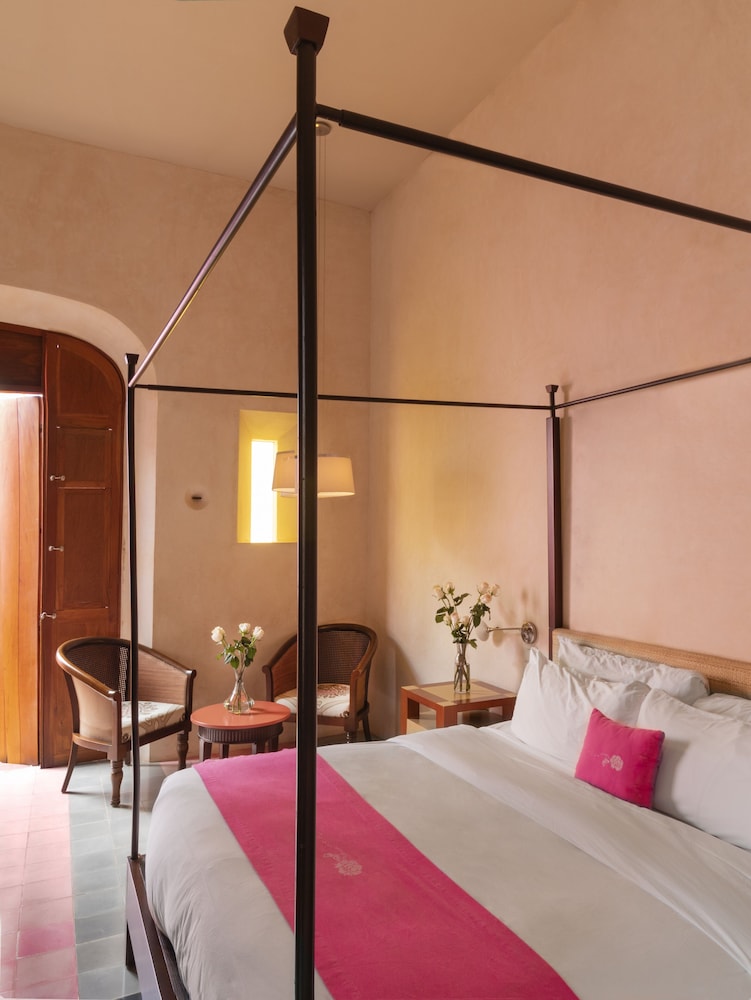 Hotel Rosas And Xocolate 18/60