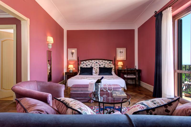 Junior Suite, Partial Sea View, Terrace