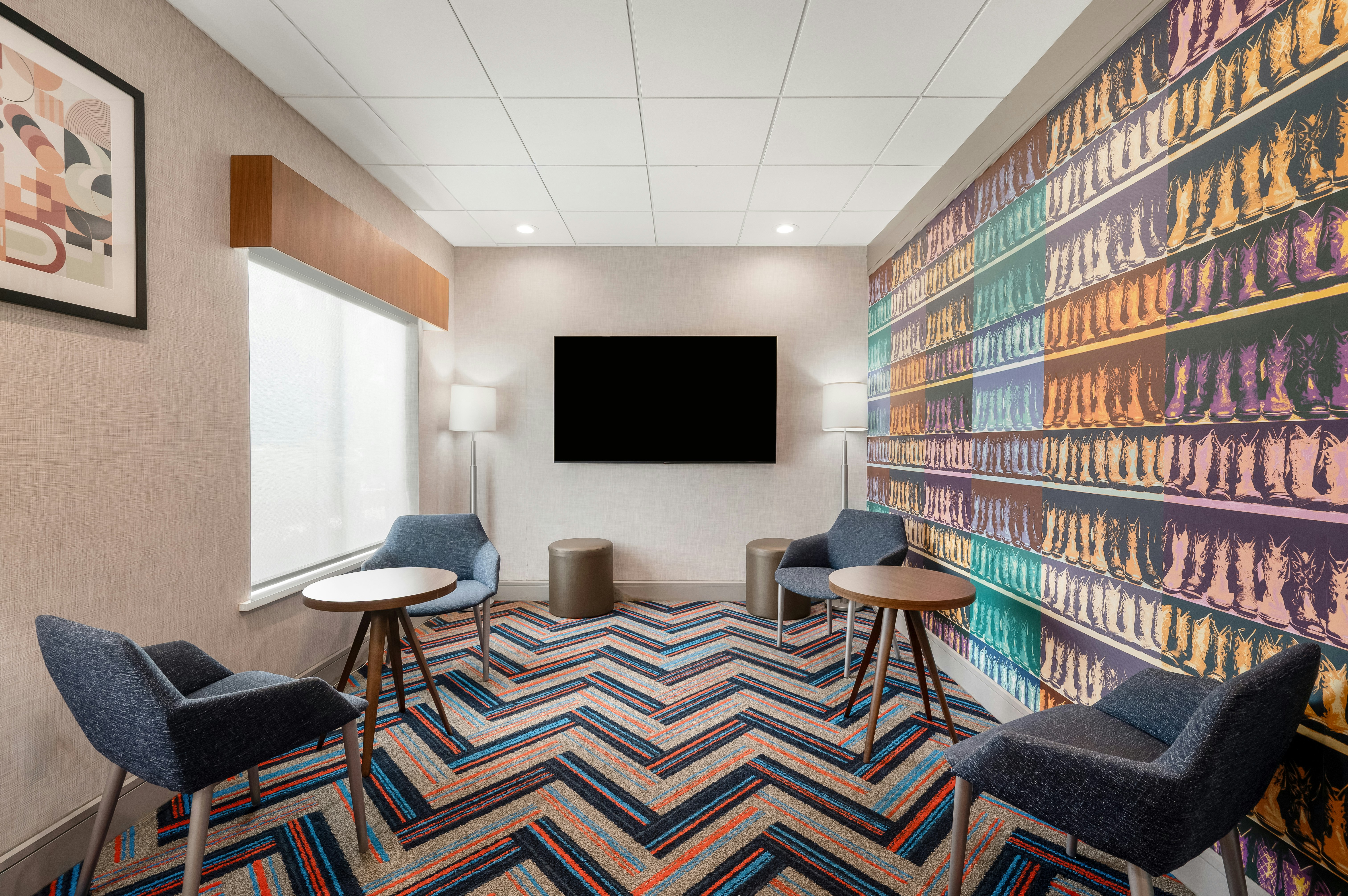 Hampton Inn By Hilton Nashville Airport Century Place 36/42
