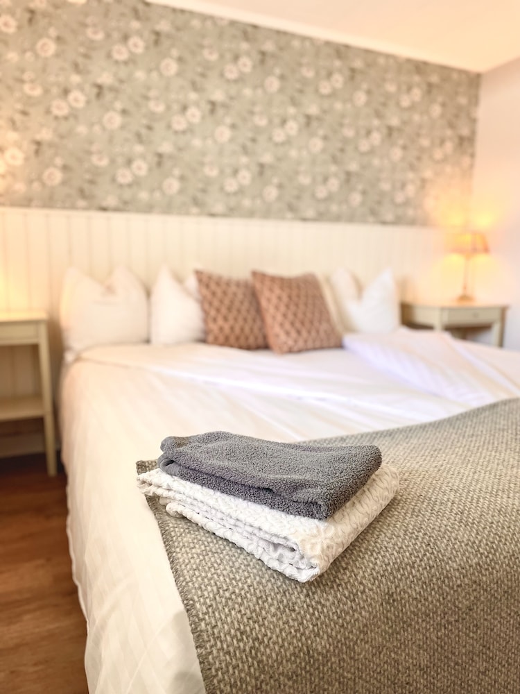 Hotell & Restaurang Solliden 18/50