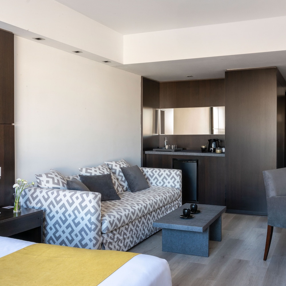HTL City Baires (ex:Dazzler San Telmo) 33/50