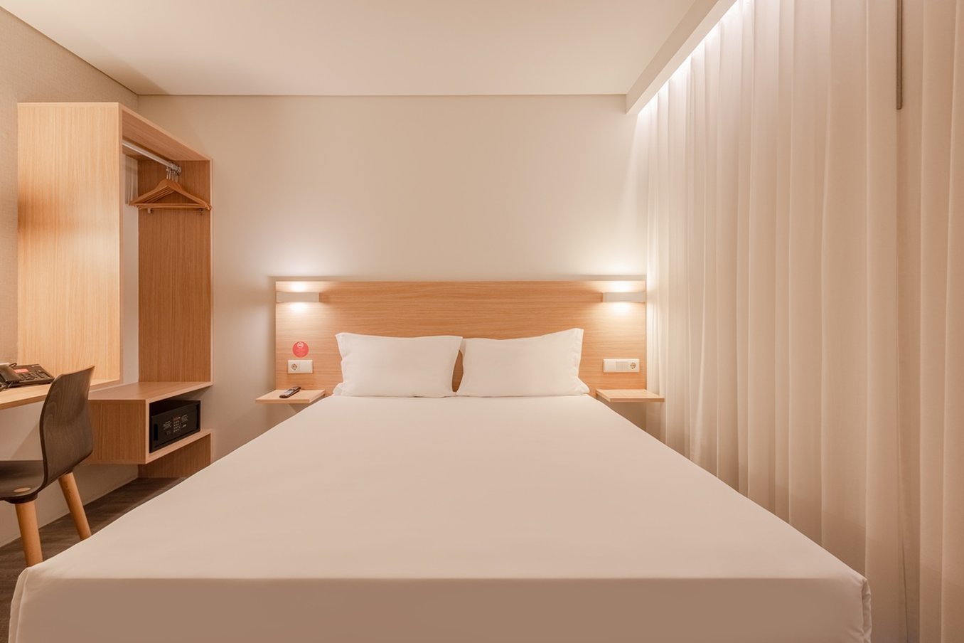 Moov Hotel Porto Norte 6/17