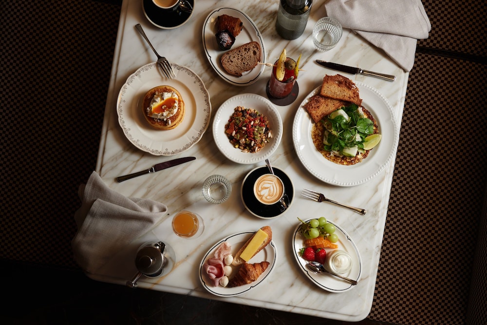 Hotel Morris Sydney - Handwritten Collection 38/50