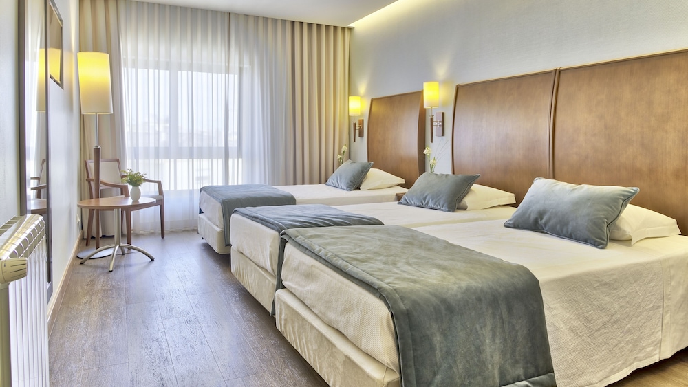 Hotel Cinquentenario & Conference Center 18/63