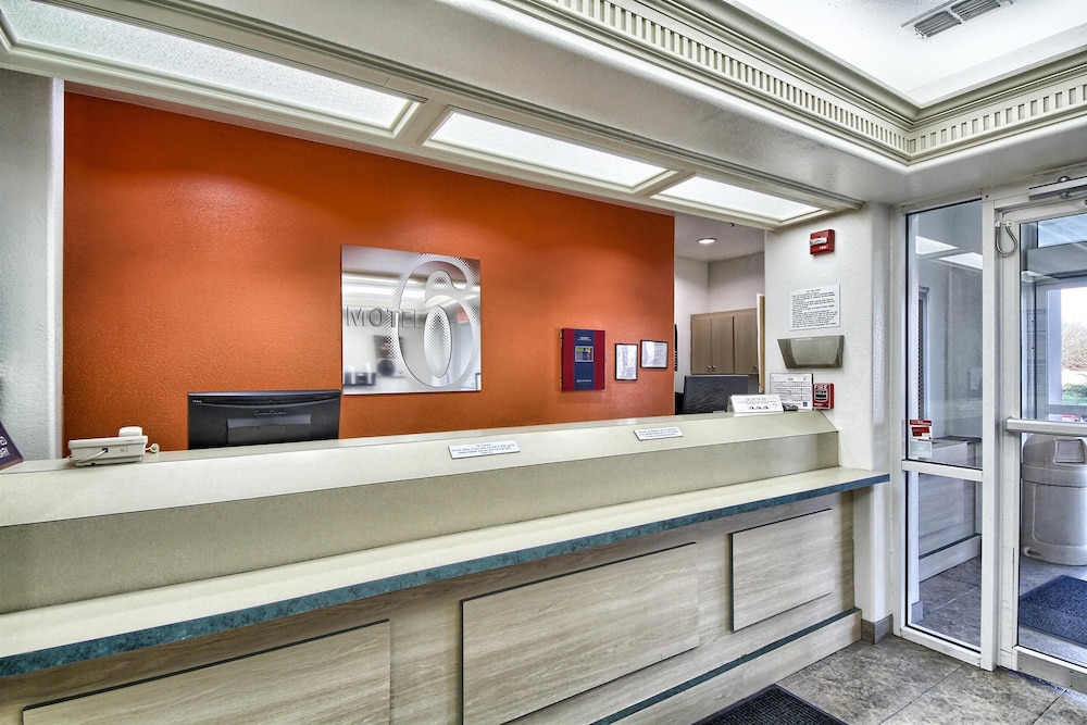 Motel6 Mission, TX 7/49