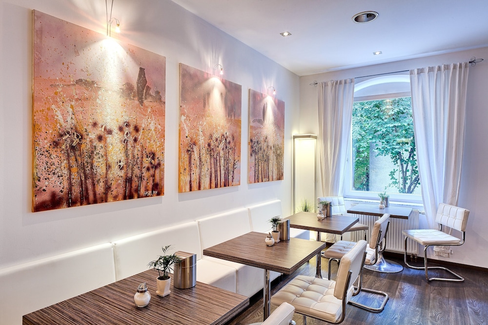 Arthotel City 34/48