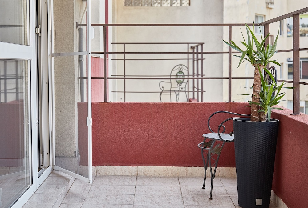 Gabizz Apartments 4/50