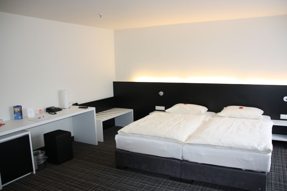 Comfor Hotel 30/72