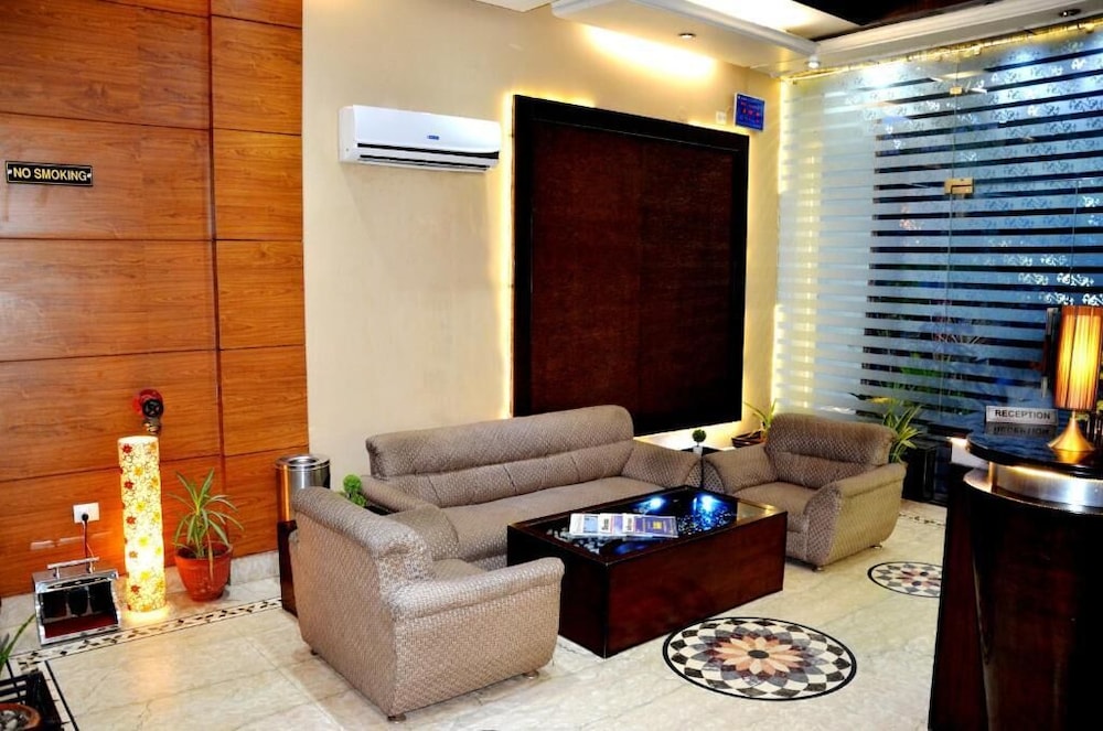 Hotel BR Inn 27/49