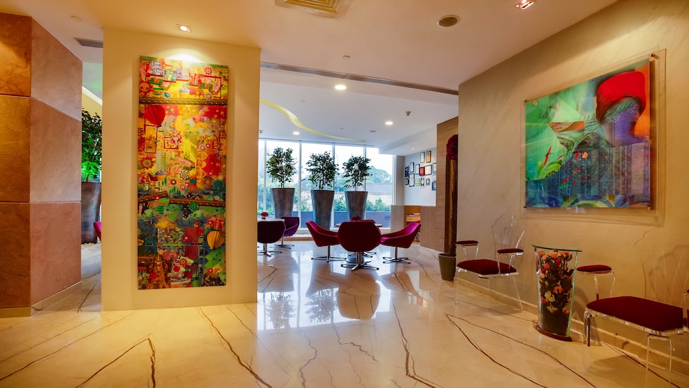 E HOTEL 48/68