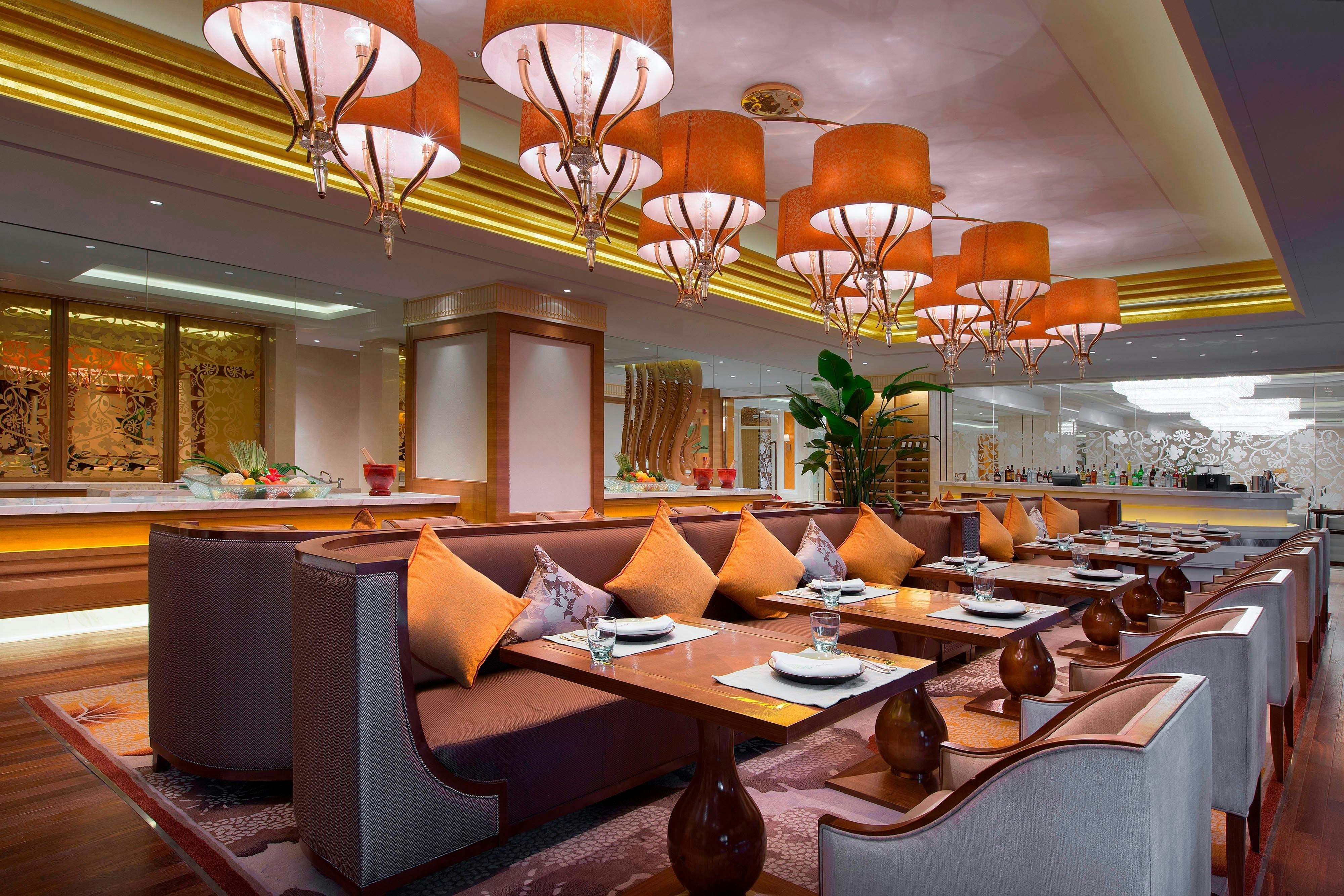 Sheraton Grand Wuhan Hankou Hotel 13/25