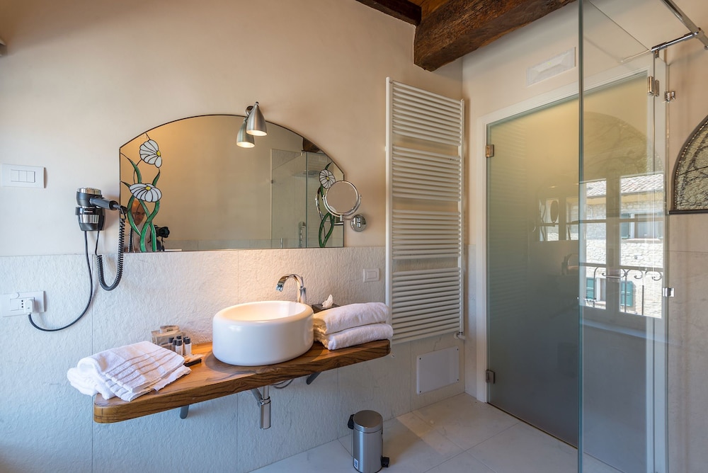 Borgo Cadonega Relais & Spa 34/41