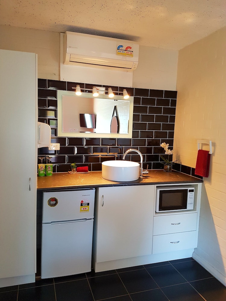 Bidgee Motor Inn 37/50