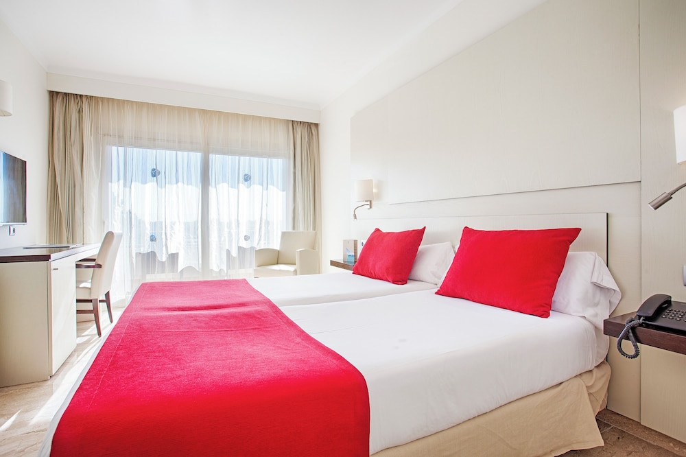 ROOM, DOUBLE BED, BALCONY