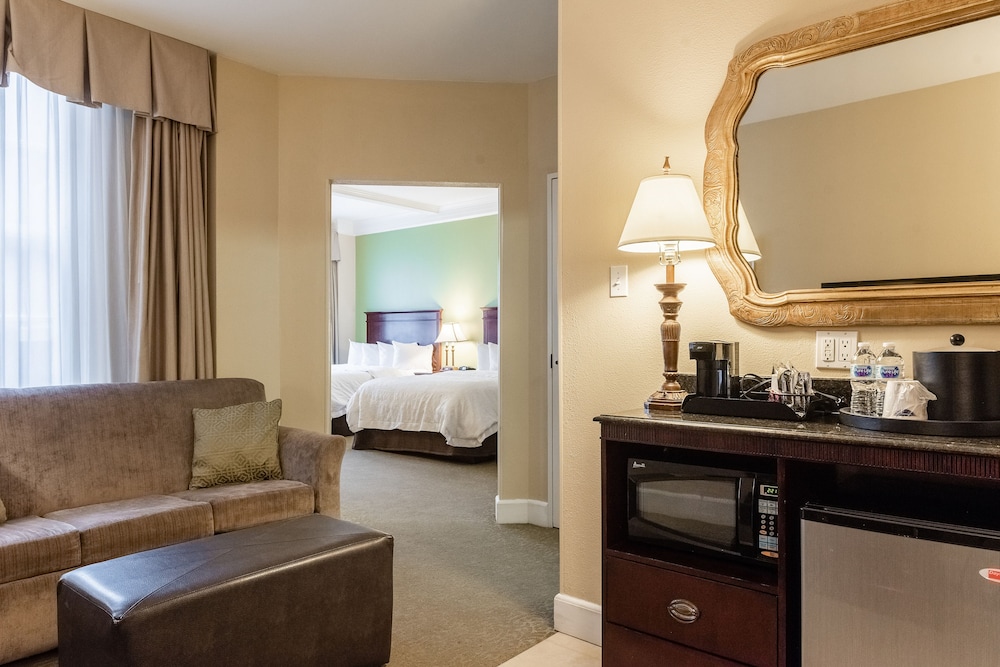 Hampton Inn & Suites Birmingham-Downtown-Tutwiler 37/47