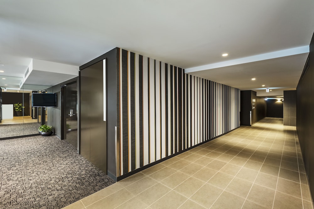 MainStay Suites Abbotsford 9/58