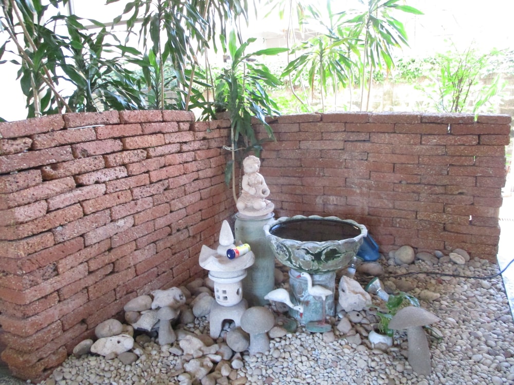 Muang Thong Family Suite Hat Yai 12/56