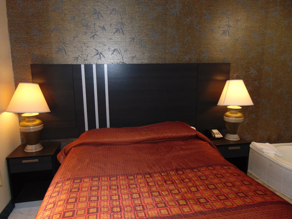La Mirage Motor Inn 19/36