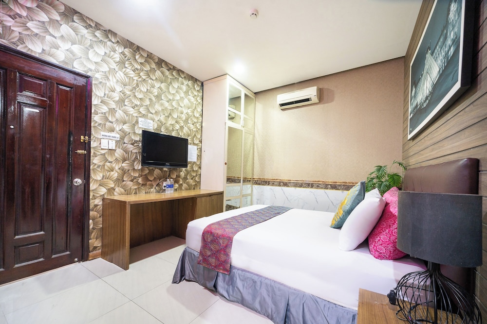 Collection O District 10 Near Van Hanh Hospital Formerly Lan Rung Hotel 33/39