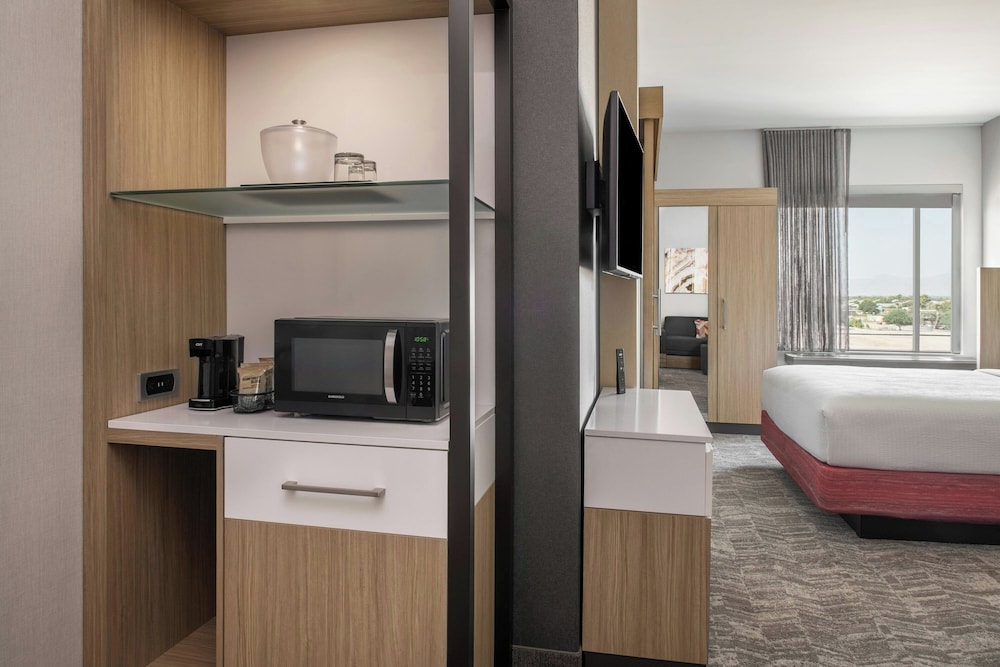SpringHill Suites by Marriott Phoenix West/Avondale 19/21