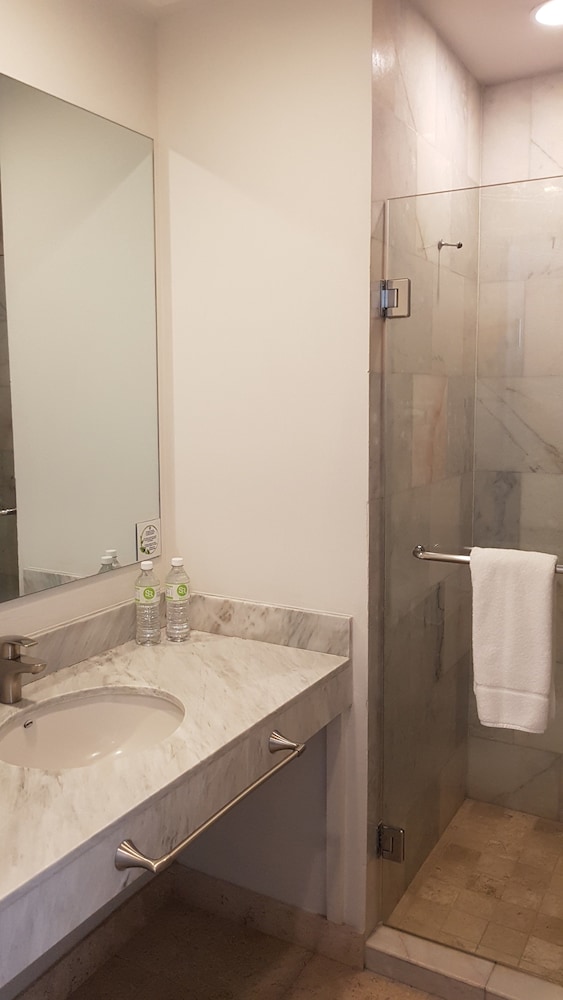 Sr Hotel 19/41