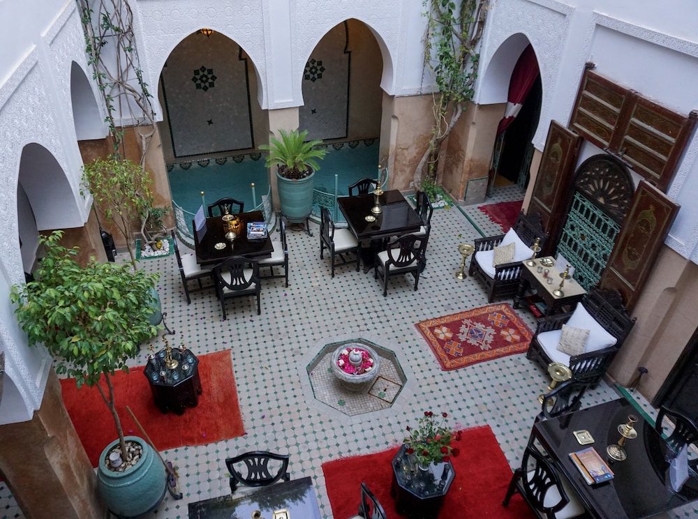 Riad Anabel 41/50