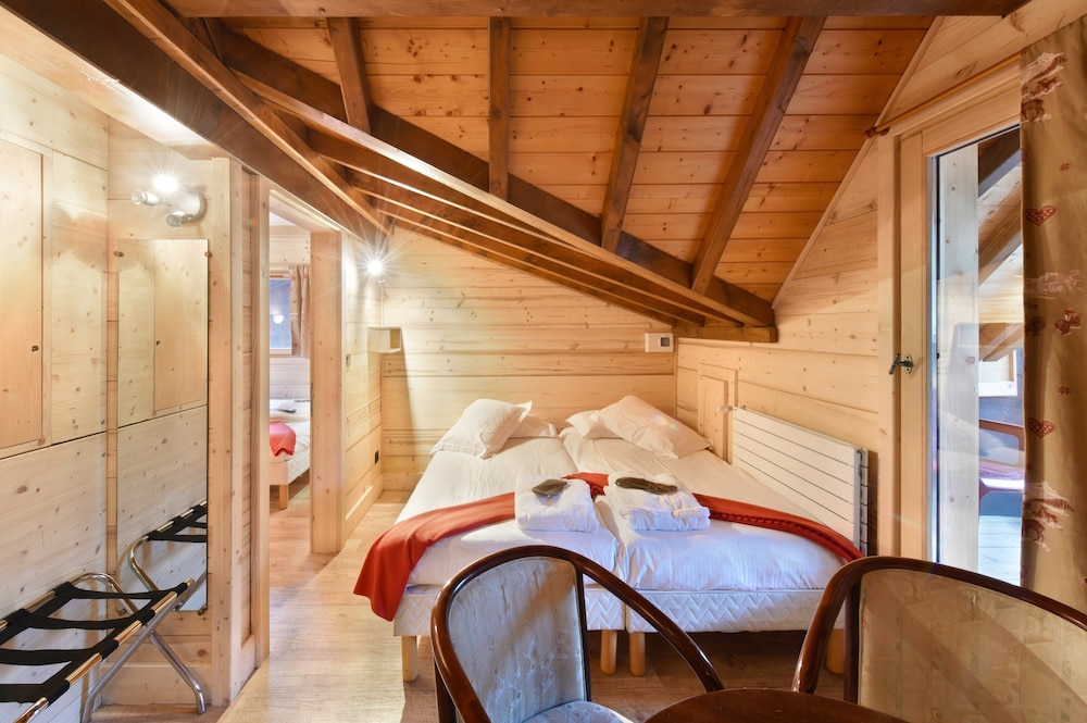 Loc Hotel Alpen Sports 39/50