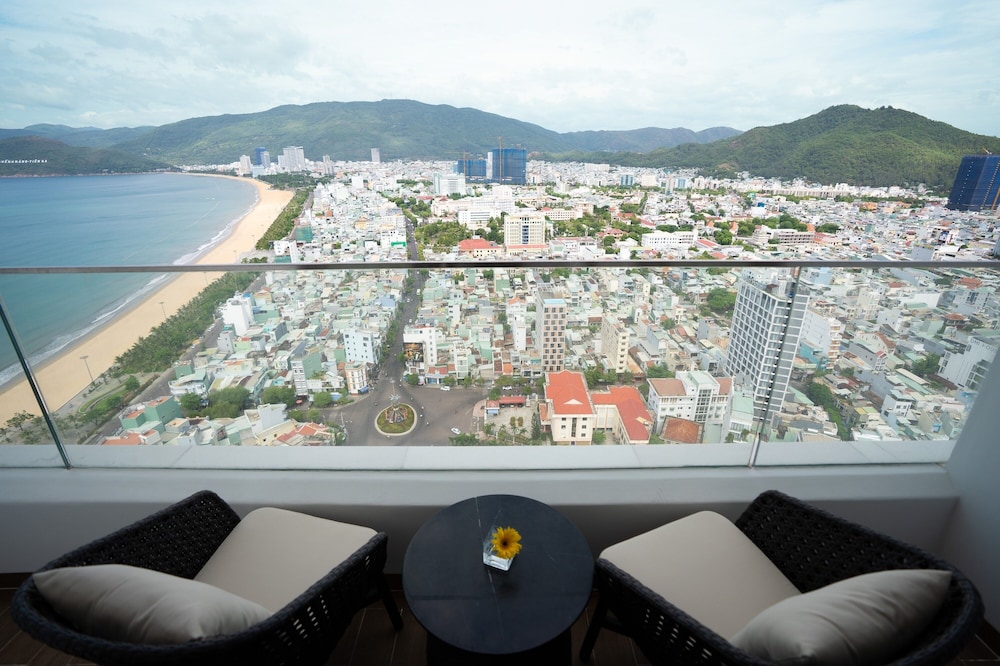 Grand Hyams Hotel - Quy Nhon Beach 3/48