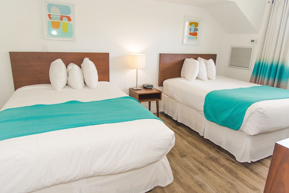 Regency Inn & Suites 28/54
