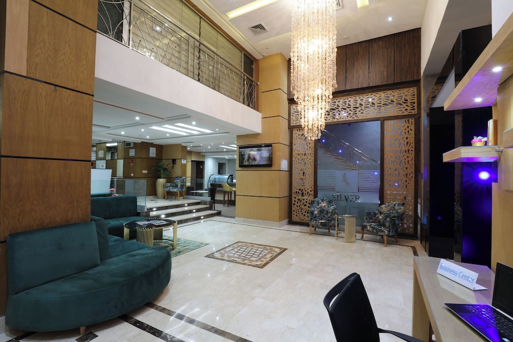 Silver Suites Hotel & Spa 8/63