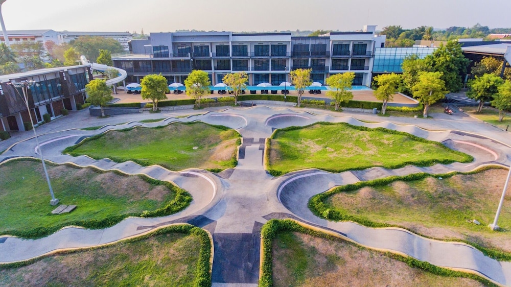 The VELO'S hotel and BMX pump track 46/50