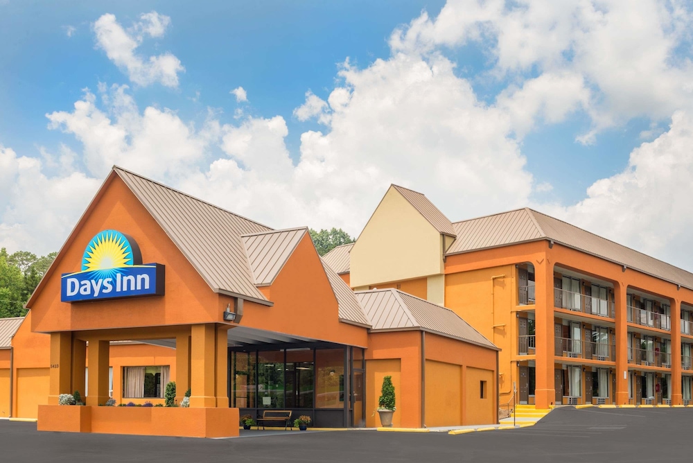 Days Inn by Wyndham Knoxville East 4/31