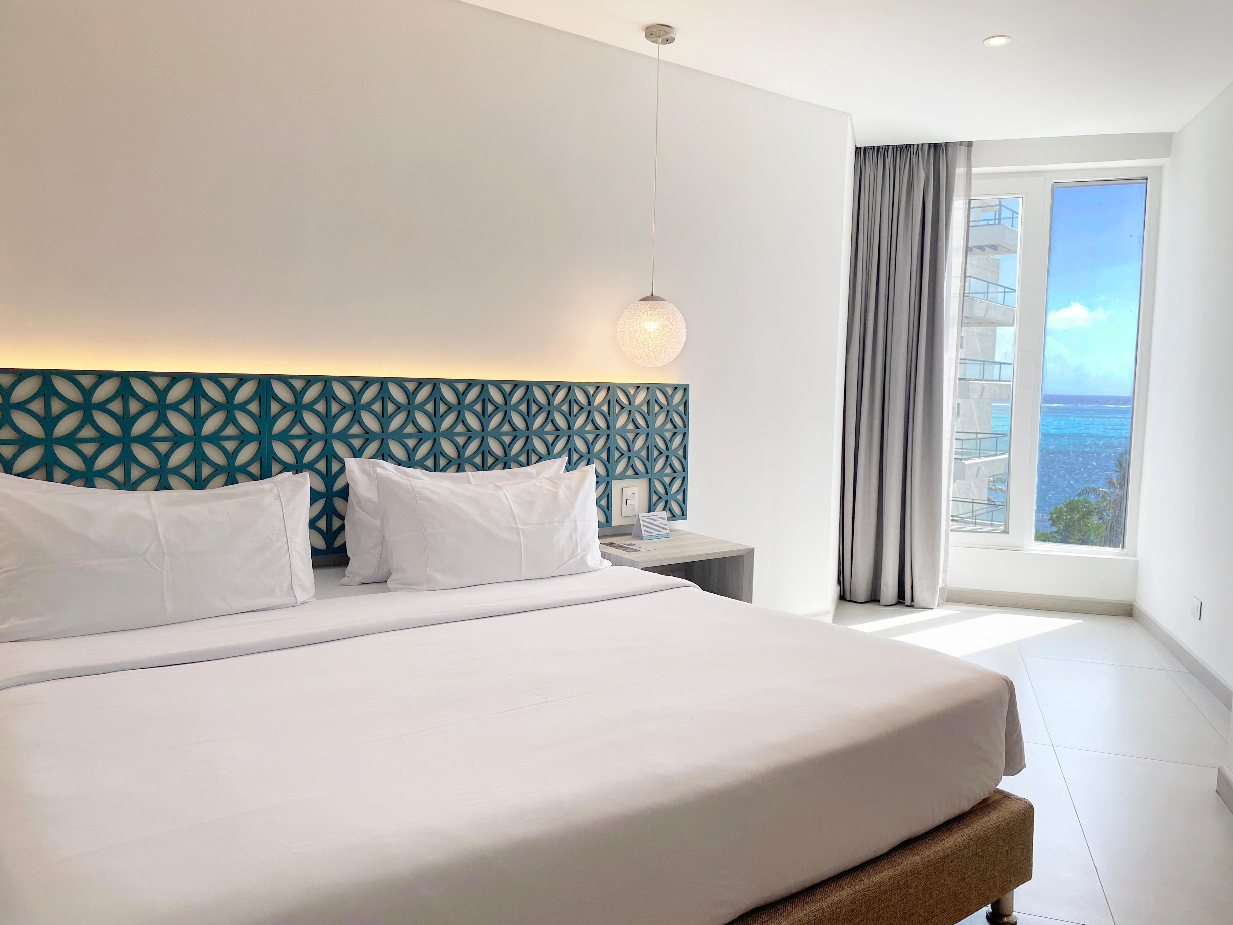 غرفة تنفيذية بسريرين منفصلين