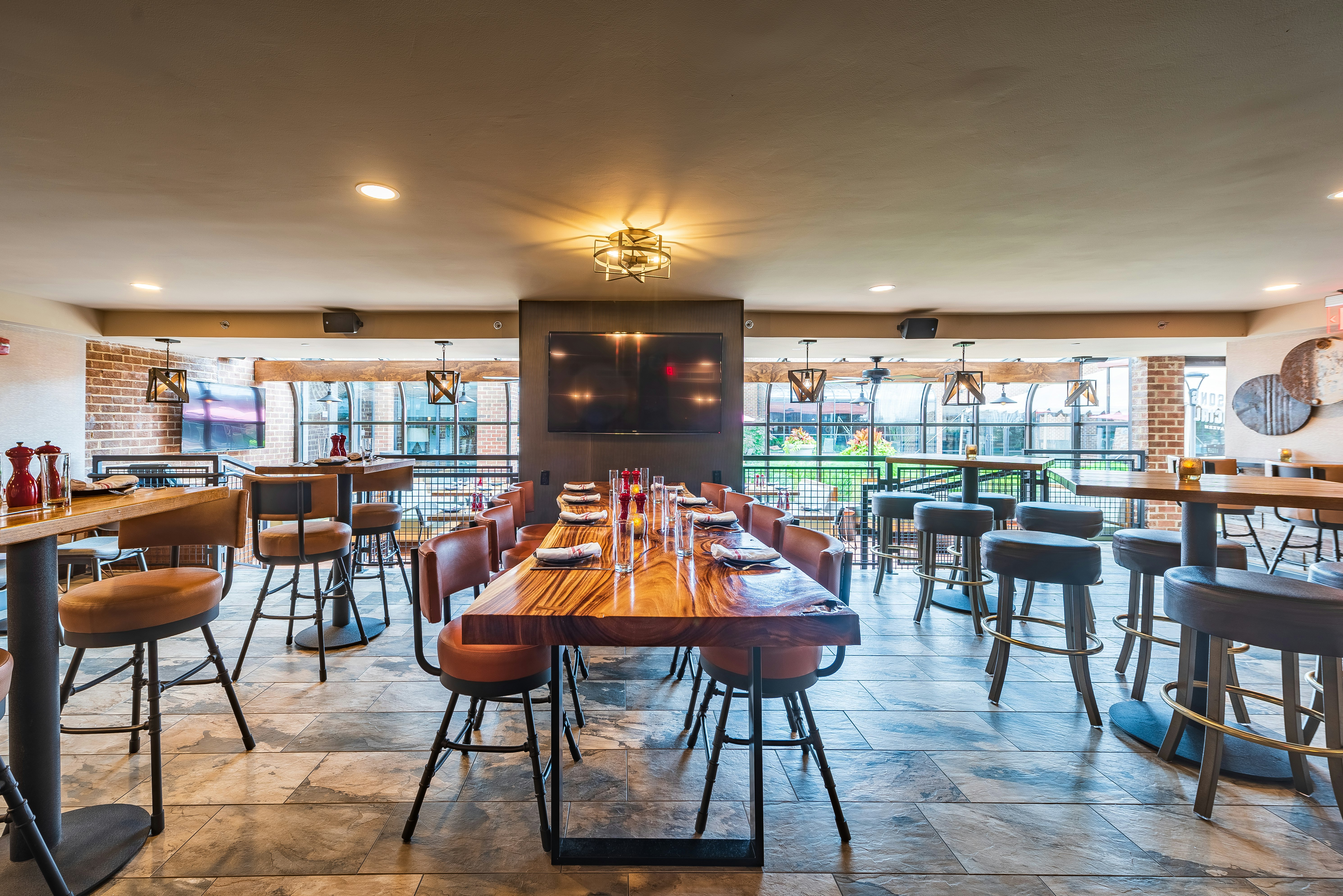 Doubletree By Hilton Mclean Tysons 42/71