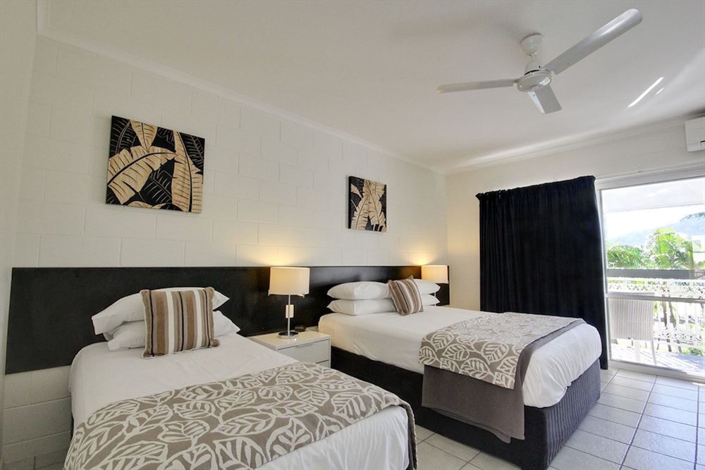 Colonial Palms Motor Inn 15/67
