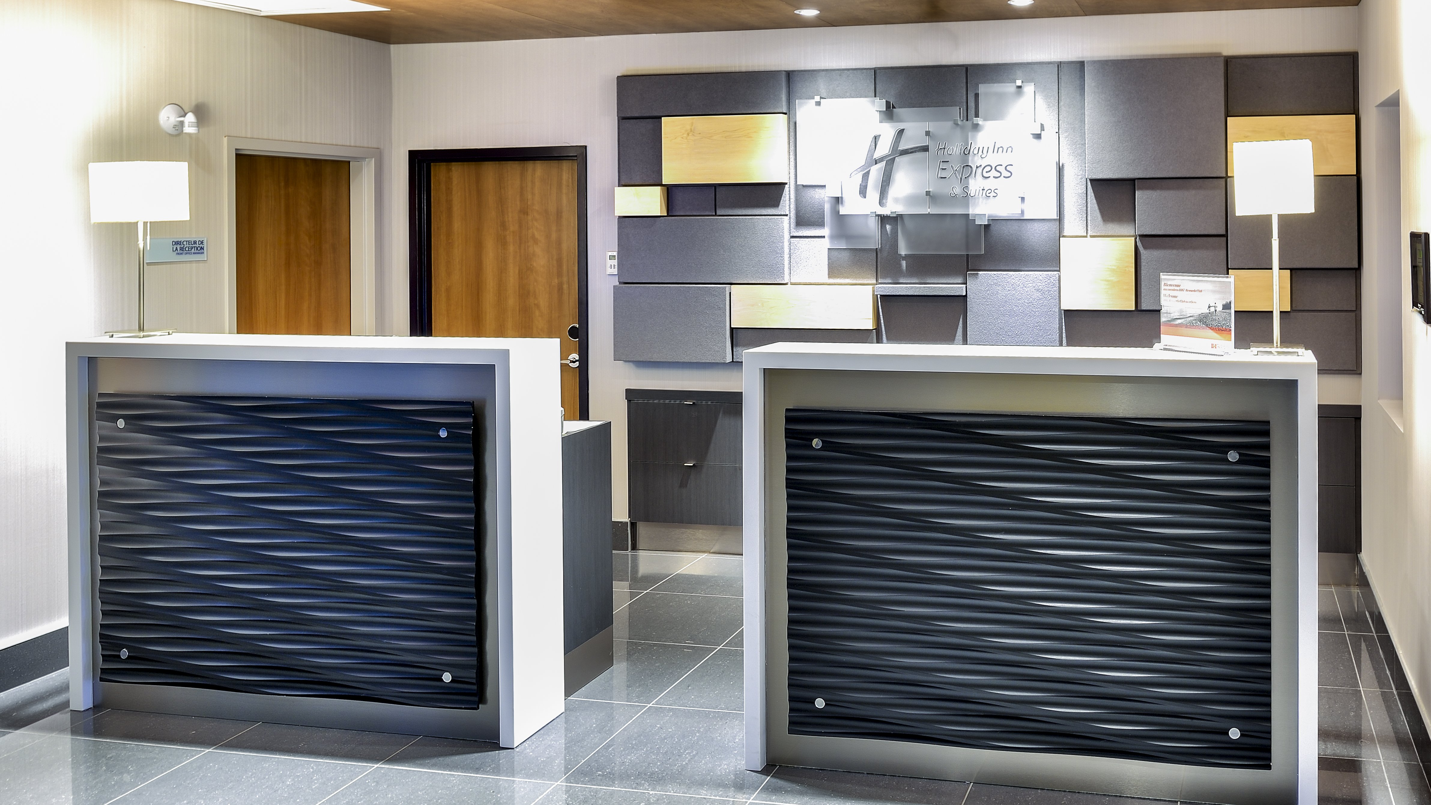 Holiday Inn Express And Suites Vaudreuil Dorion 6/31